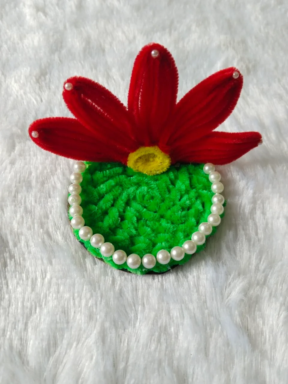 Green Pearl Festive Piece